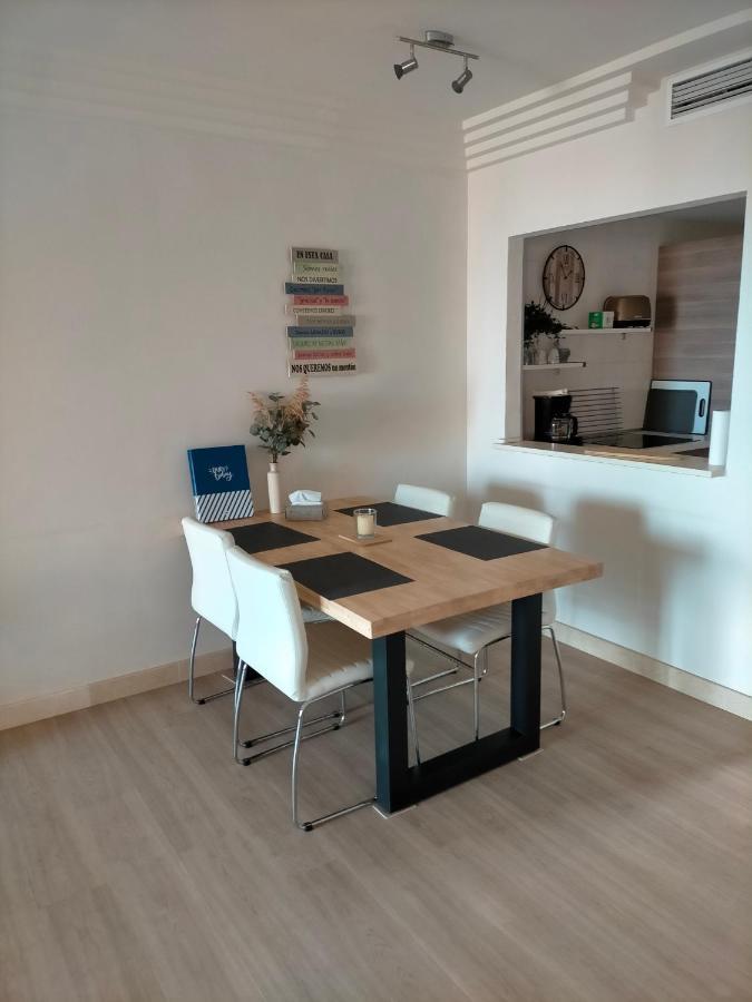 Appartement Met Zeezicht En Vlakbij Het Strand Manilva Zewnętrze zdjęcie