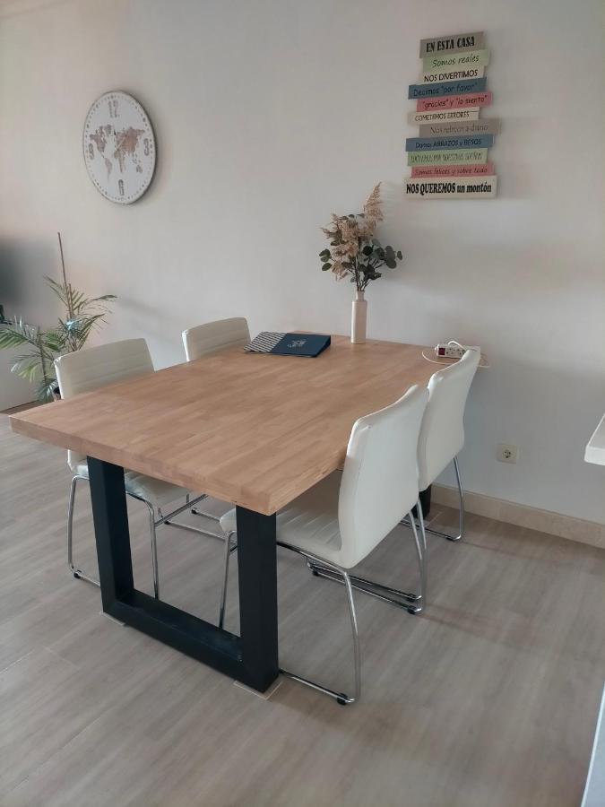 Appartement Met Zeezicht En Vlakbij Het Strand Manilva Zewnętrze zdjęcie