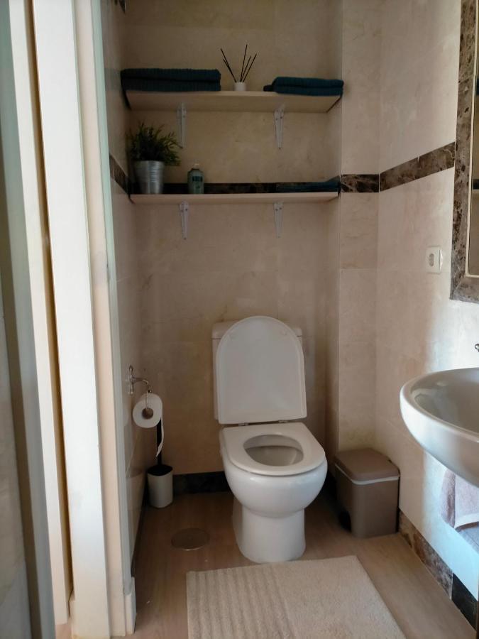 Appartement Met Zeezicht En Vlakbij Het Strand Manilva Zewnętrze zdjęcie