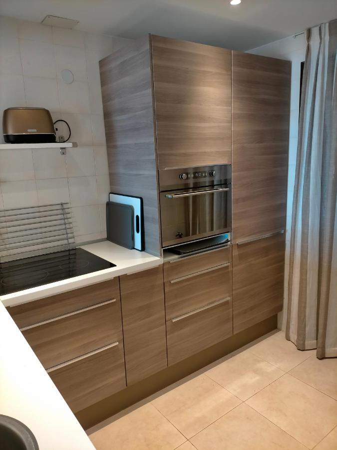 Appartement Met Zeezicht En Vlakbij Het Strand Manilva Zewnętrze zdjęcie